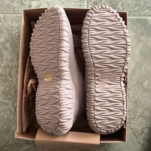 Miu Miu Crystal-Embellished Low Top Sneakers, New, Size 39.5 - Picture 12 of 15